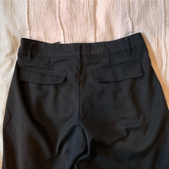 Divided black wide leg dress/work pants with pleats. Size 6. - Picture 6 of 10